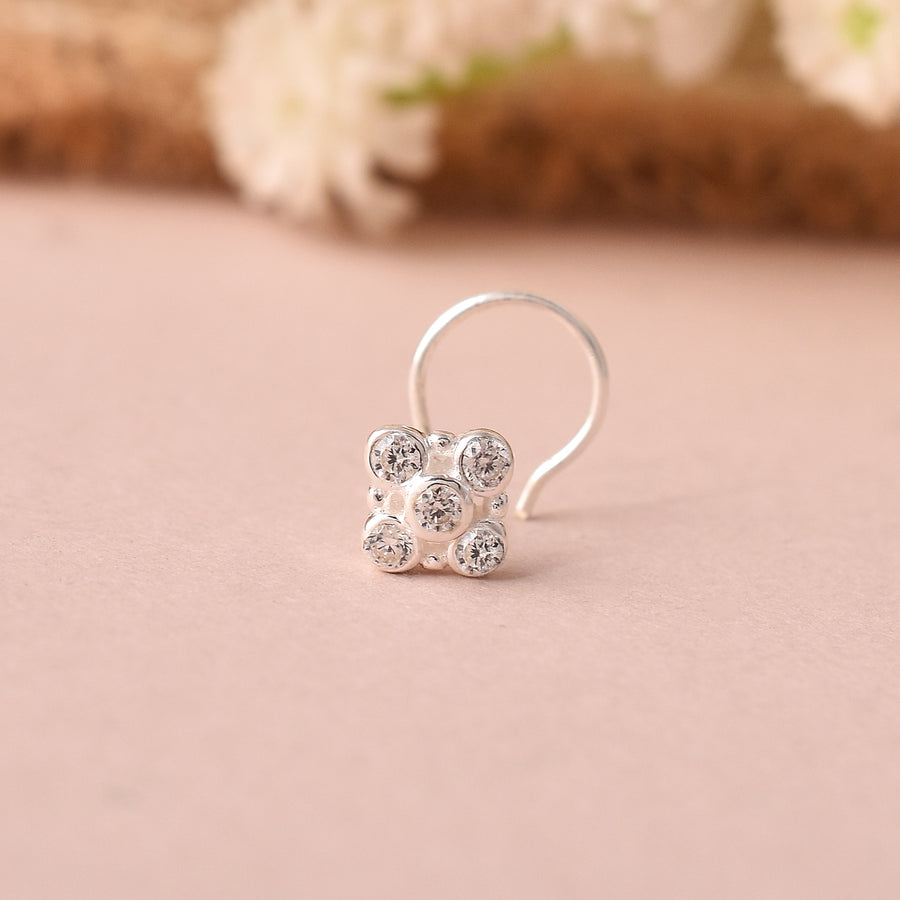 Quinary Cubic Zirconia 925 Silver Nose Pin