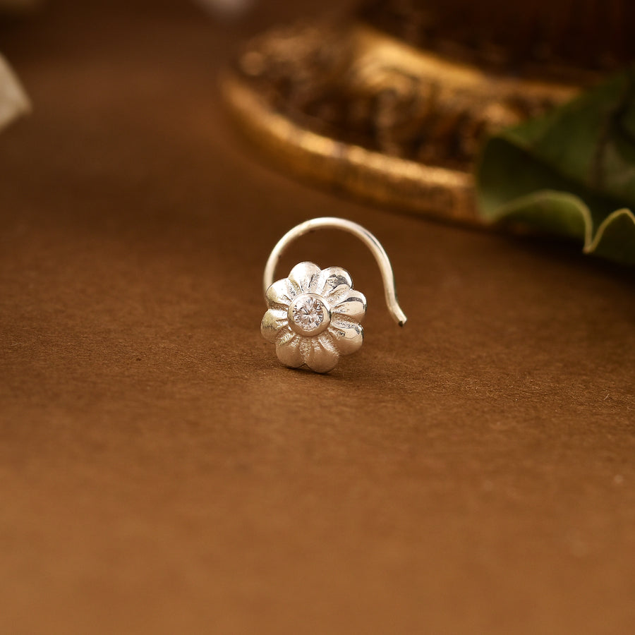 Cubic Zirconia Bloom 925 Silver Nose Pin