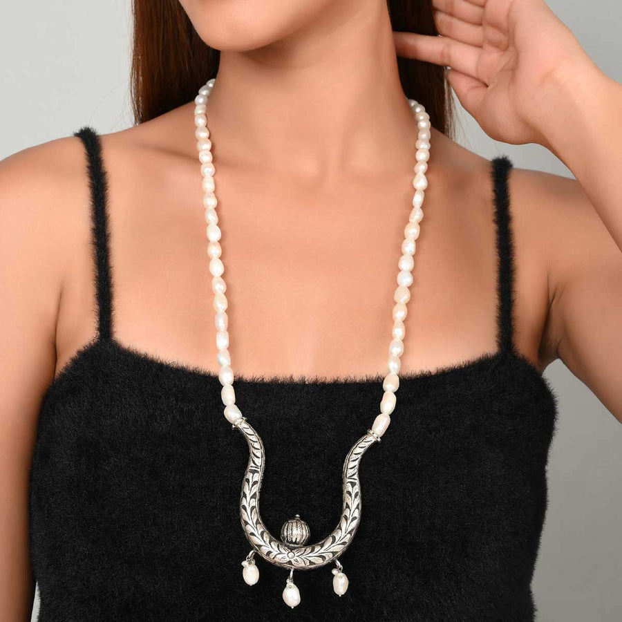 Handmade Vintage Pearl Silver Necklace